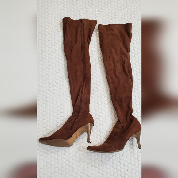 Thigh high Faux Suede boots - Picture 1 of 5